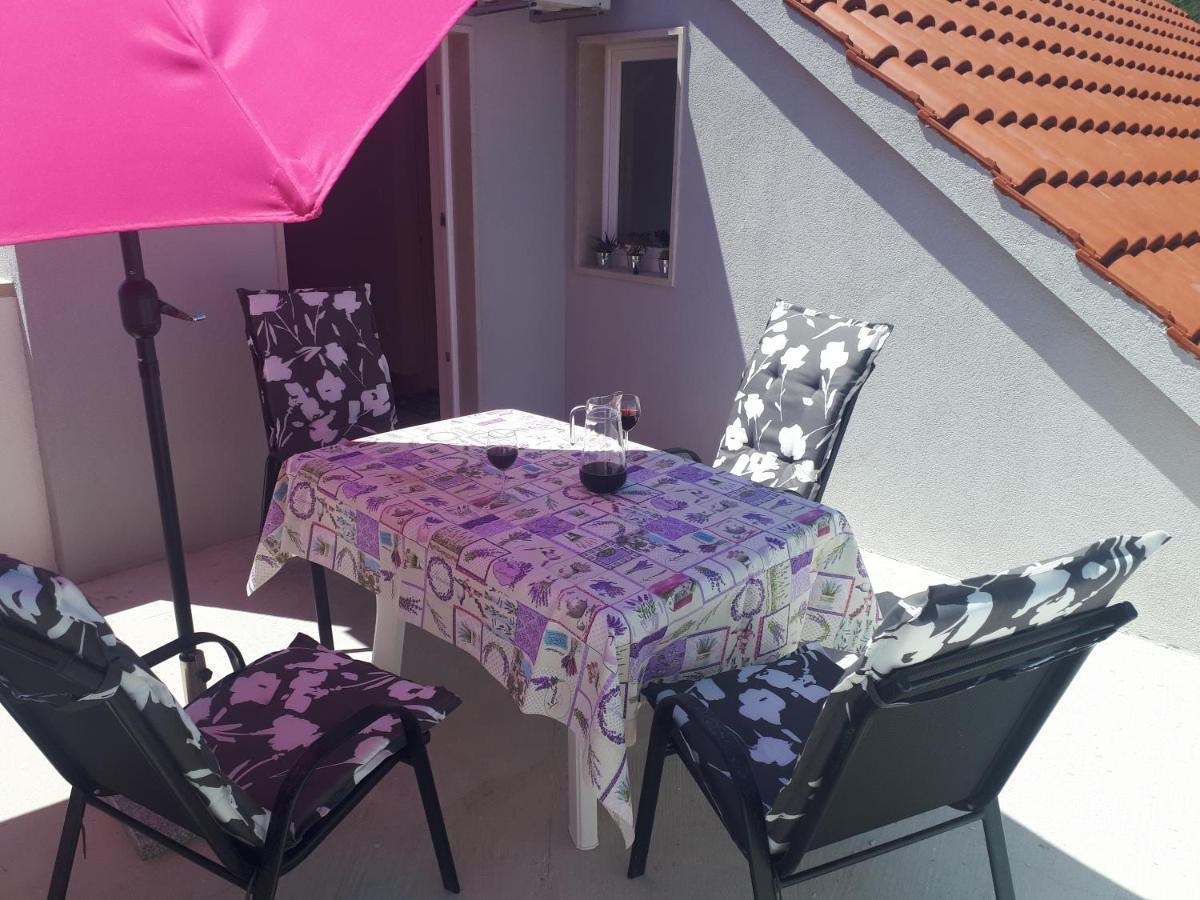 Apartmani Scripea Škrip Buitenkant foto